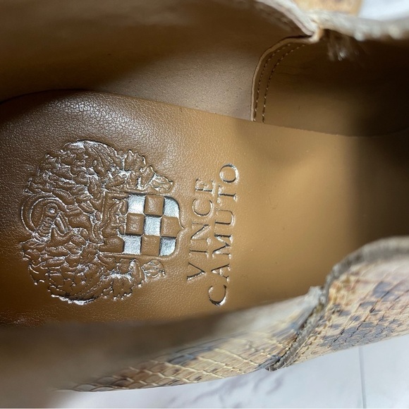 New! Vince Camuto Gigietta Print Bootie 9.5 - Picture 11 of 13